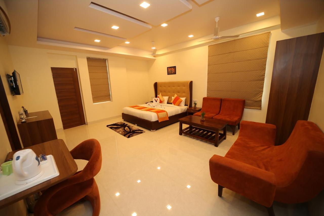 Hotel Myriad Inn Jaipur Extérieur photo